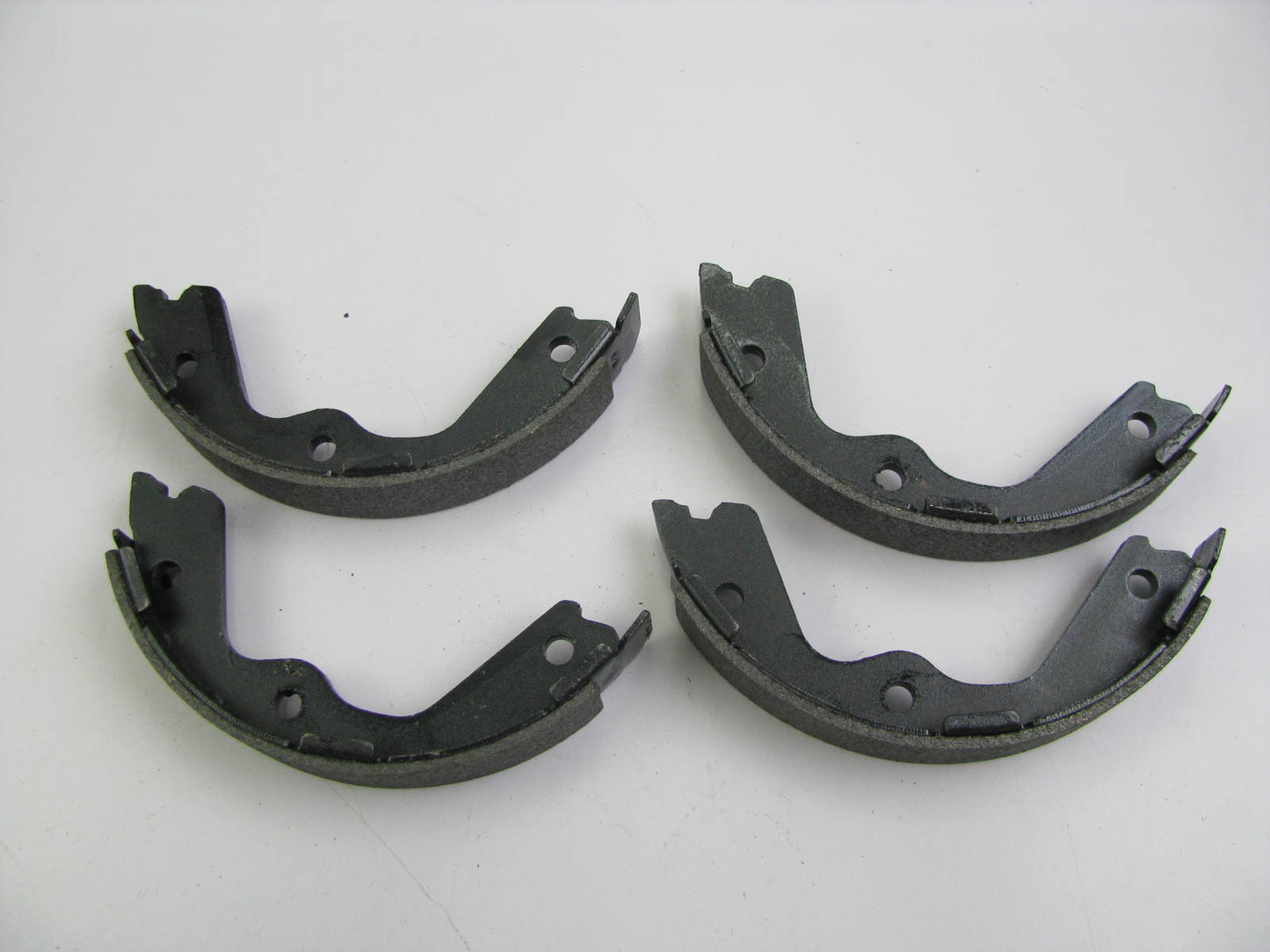 Autopart 1404-10531 Parking Brake Shoes For 1993-1997 Infiniti J30 1997-01 Q45