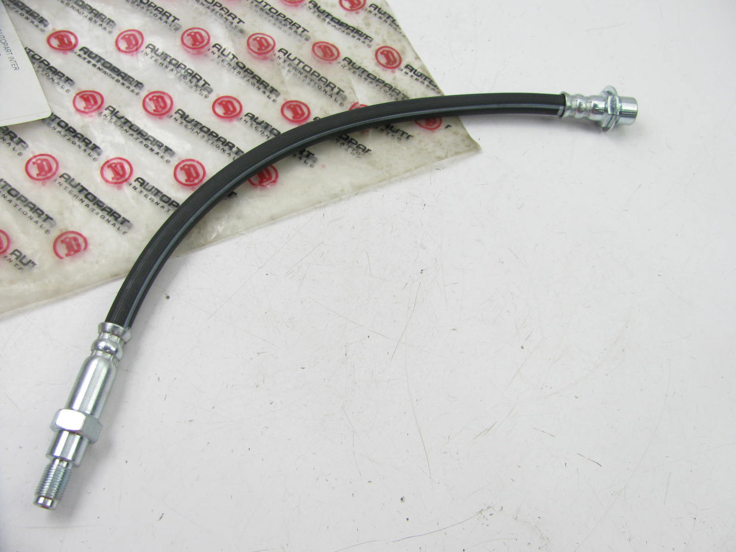 Autopart Intl. Rear Center Brake Hydraulic Hose For 2000-2004 Tacoma 6-LUG