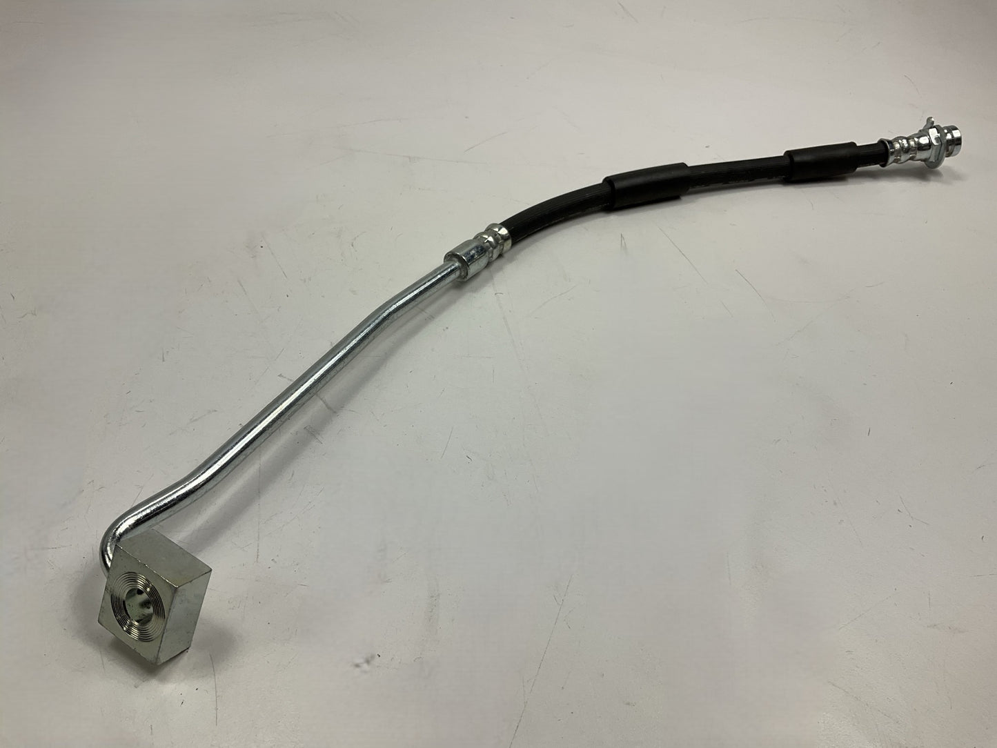 Autopart International 1474-17605 Front Right Brake Hose For 91-96 Dakota RWD