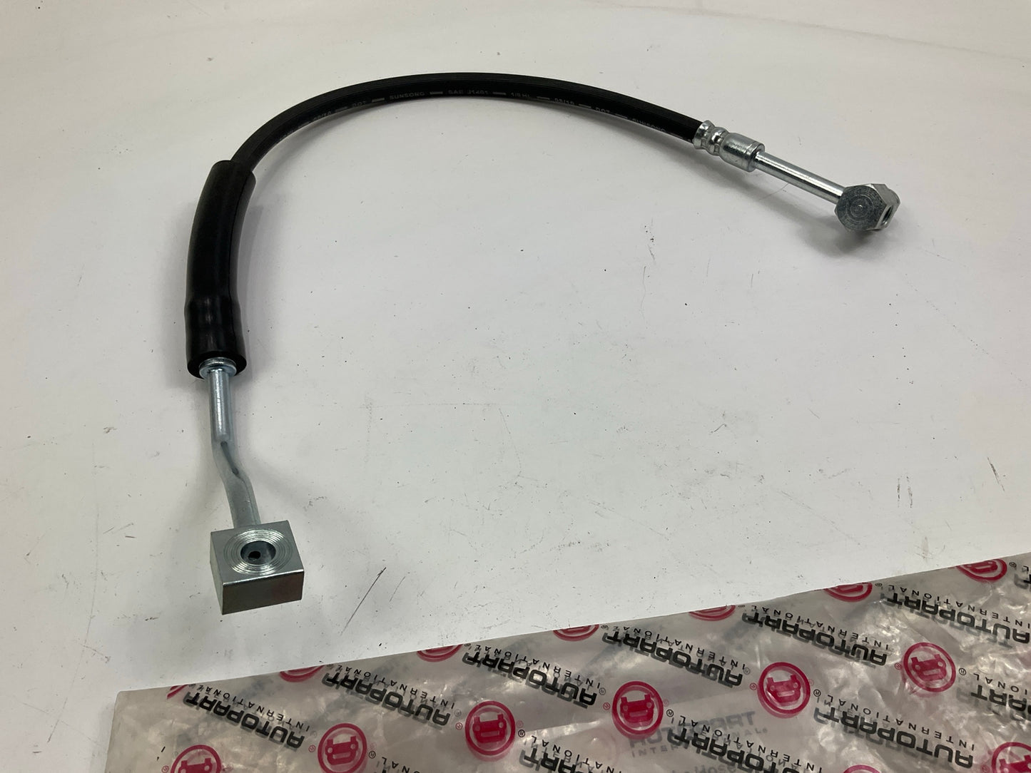 Autopart International 1474-17672 Front Left Drivers Side Brake Hose