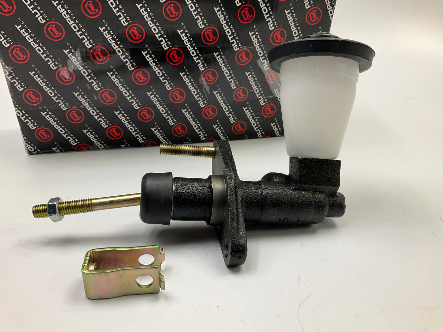 Autopart 1575-31214 Clutch Master Cylinder For 1983-1985 Toyota Corolla RWD