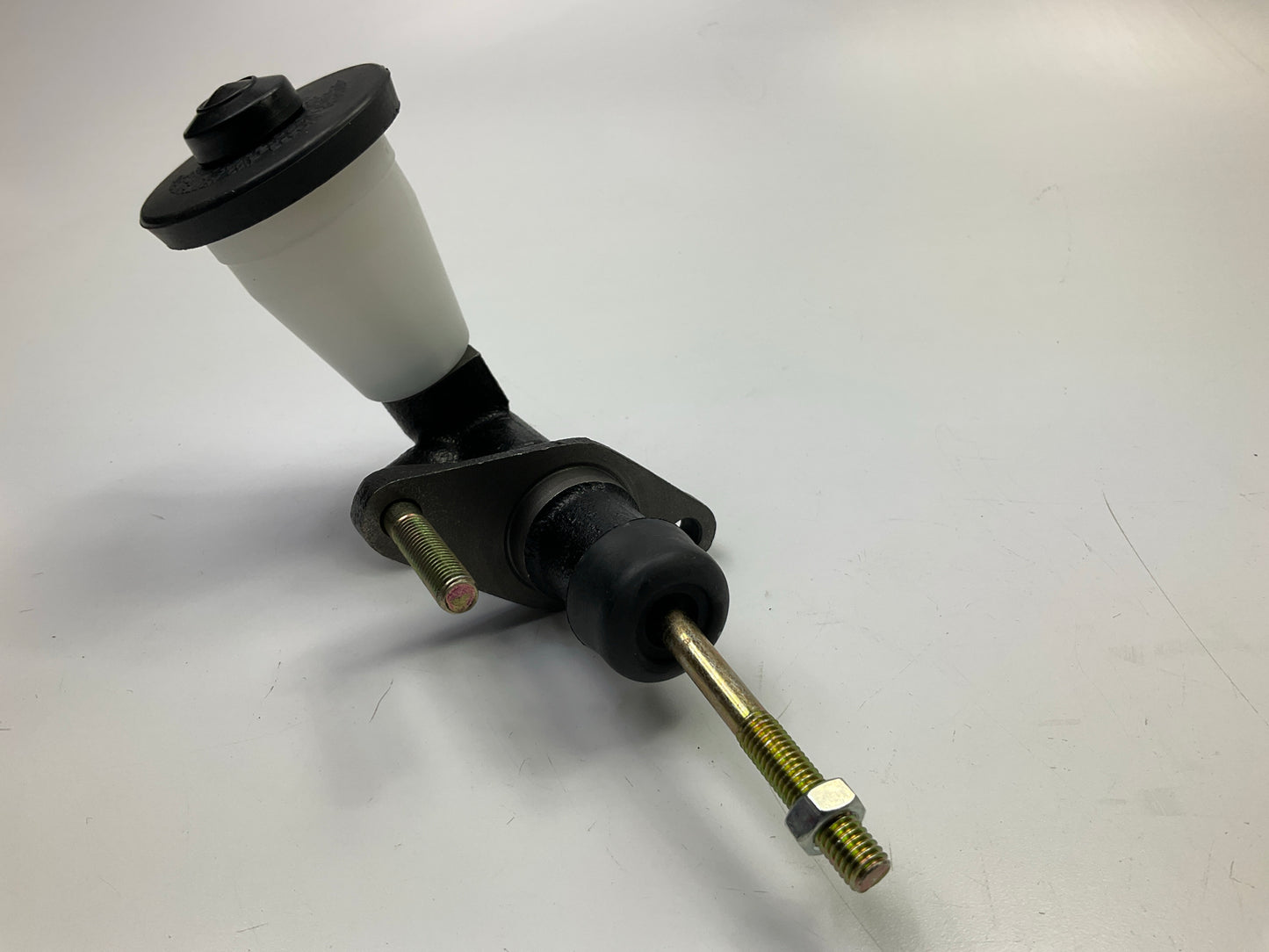 Autopart 1575-31214 Clutch Master Cylinder For 1983-1985 Toyota Corolla RWD