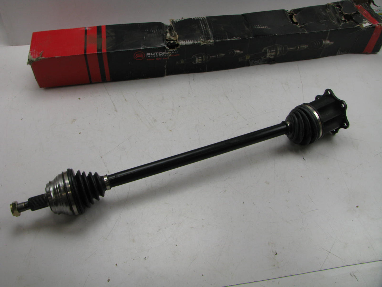 Autopart 1700-328124 CV Axle Shaft Front Right 2004-2006 VW Beetle A/T 1.9L TDI