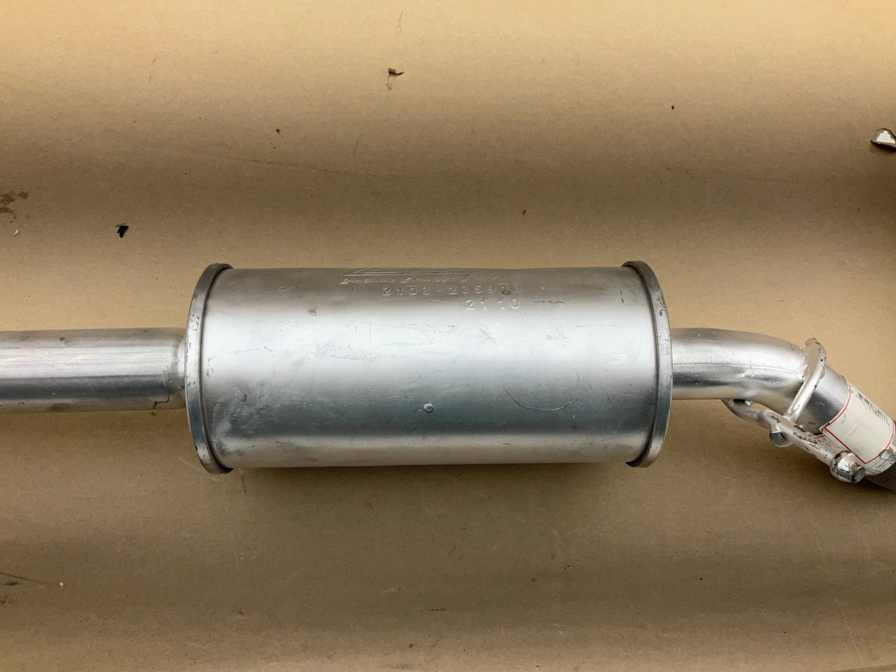 COSMETIC DAMAGE - Autopart 2103-235913 Exhaust Muffler For 2005-2008 Escape 3.0L