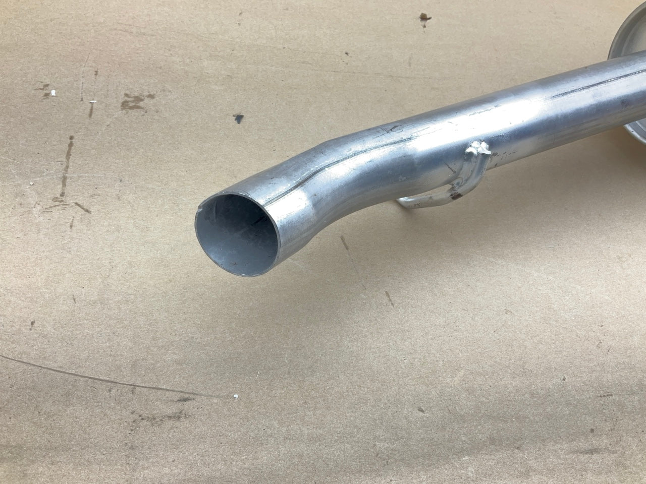 COSMETIC DAMAGE - Autopart 2103-235913 Exhaust Muffler For 2005-2008 Escape 3.0L