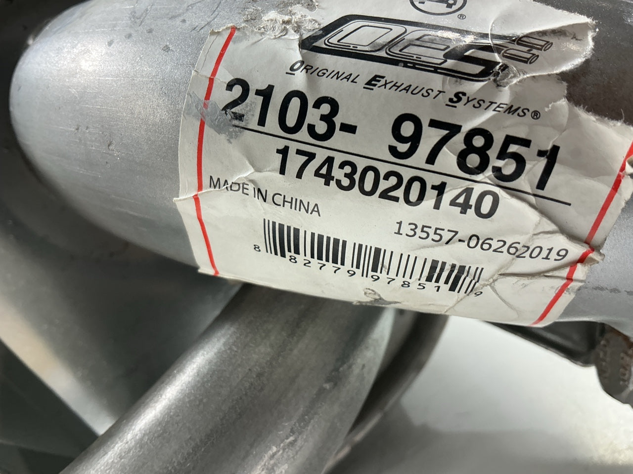 COSMETIC DAMAGE - API 2103-97851 Rear Exhaust Muffler 2004-06 Lexus ES330, Camry