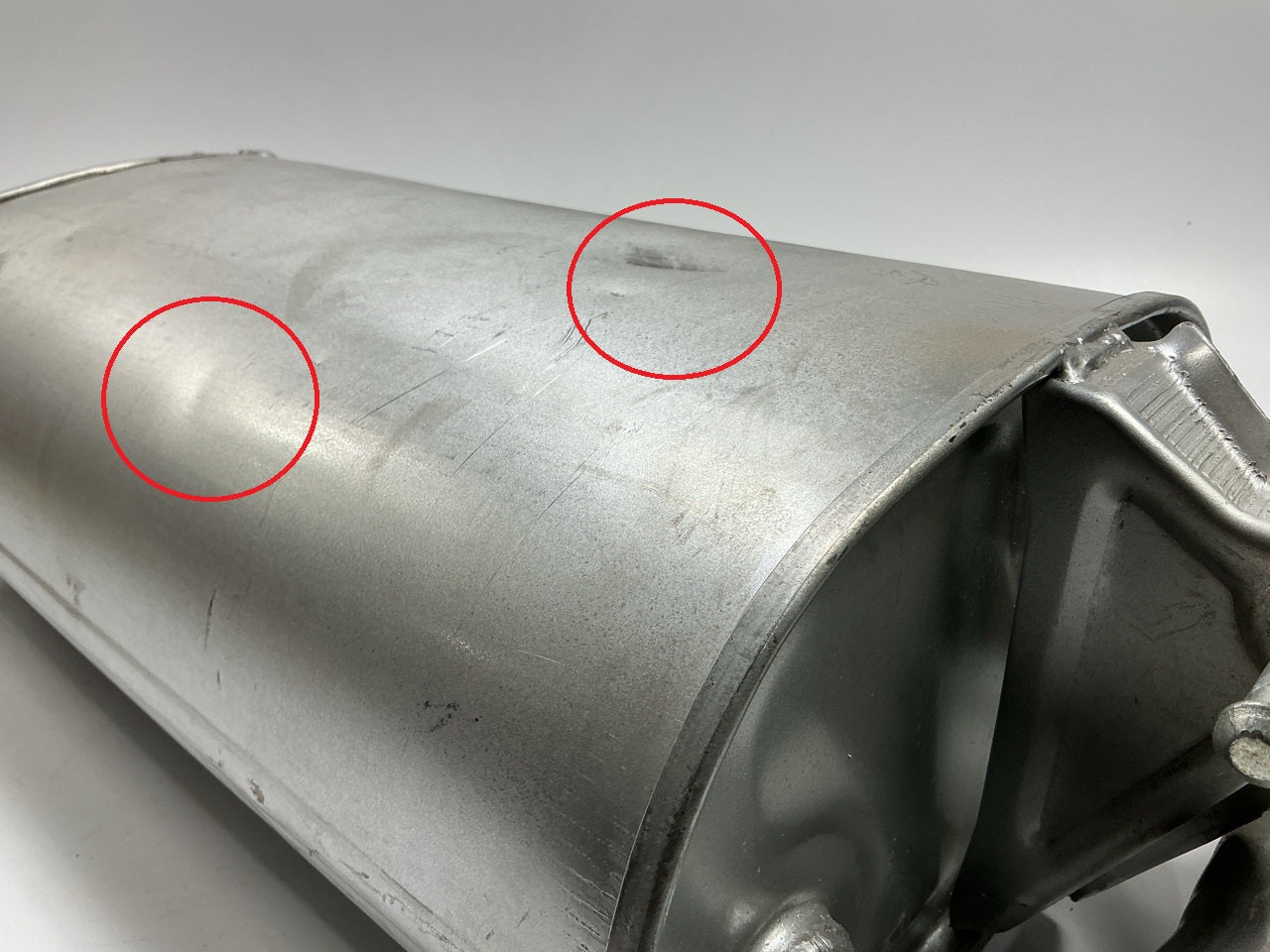 COSMETIC DAMAGE - API 2103-97851 Rear Exhaust Muffler 2004-06 Lexus ES330, Camry