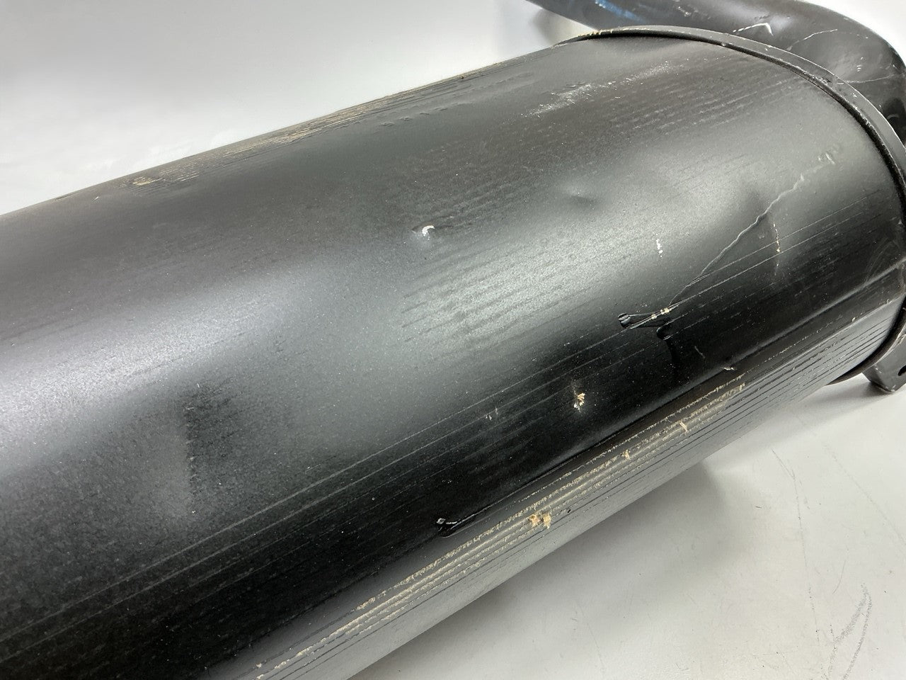 COSMETIC DENTS - API 2103-98122 Rear Exhaust Muffler 04-05 Mitsubishi Outlander