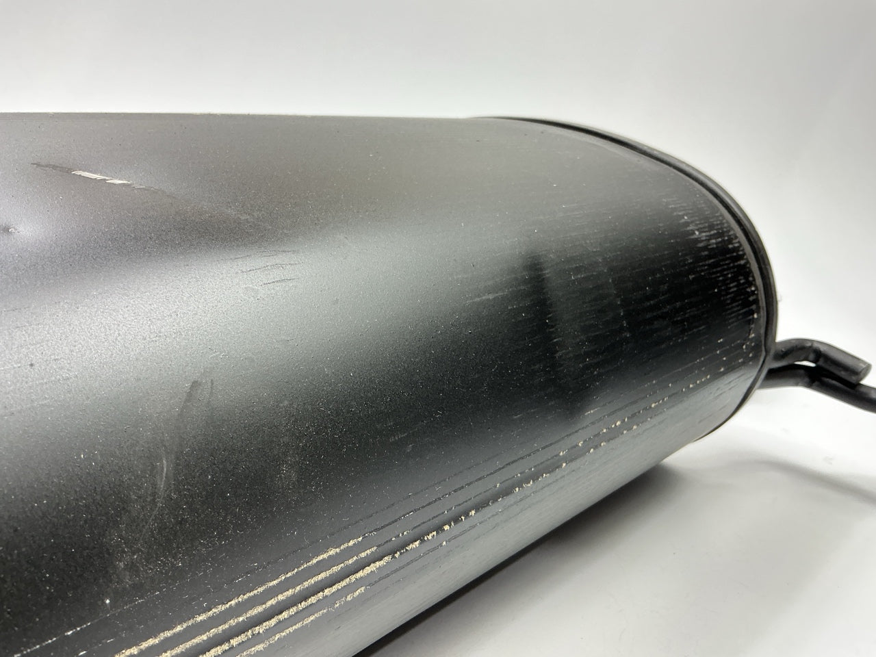 COSMETIC DENTS - API 2103-98122 Rear Exhaust Muffler 04-05 Mitsubishi Outlander