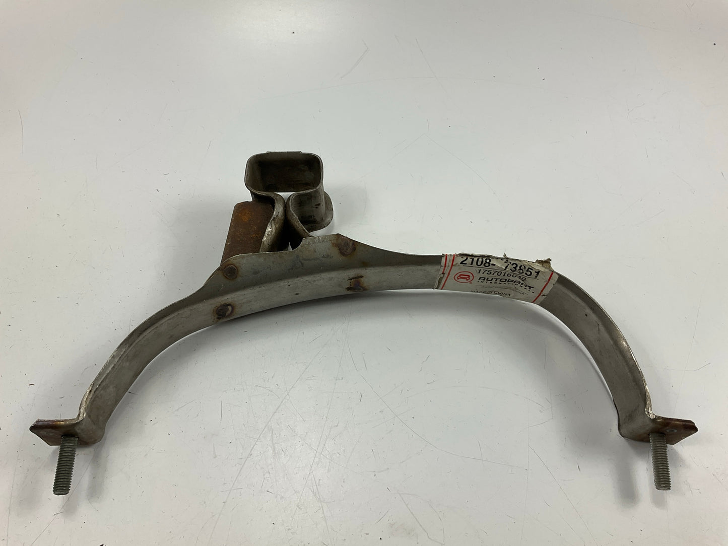 Autopart International 2108-73851 Rear Exhaust Mount