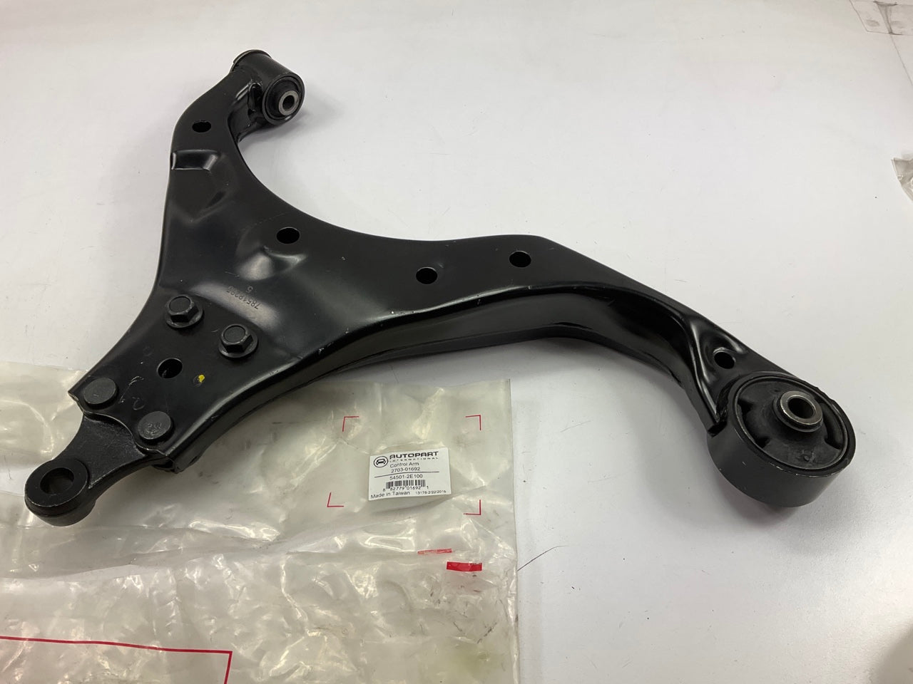 Autopart International 2703-01692 Suspension Control Arm - Front Right Lower
