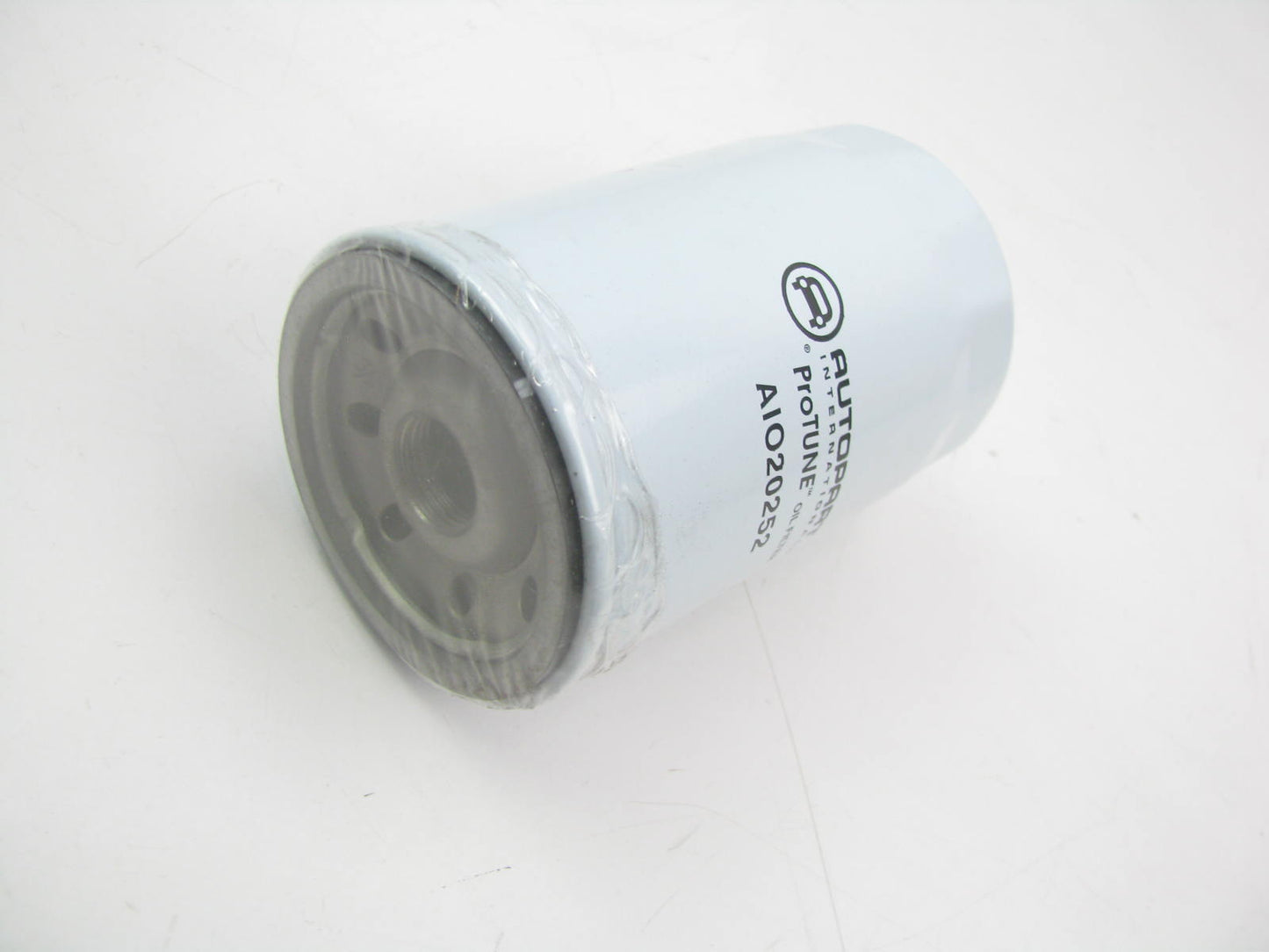 Autopart International 5001-01509 Oil Filter Replaces PH2870A 51393 L20064 LF493