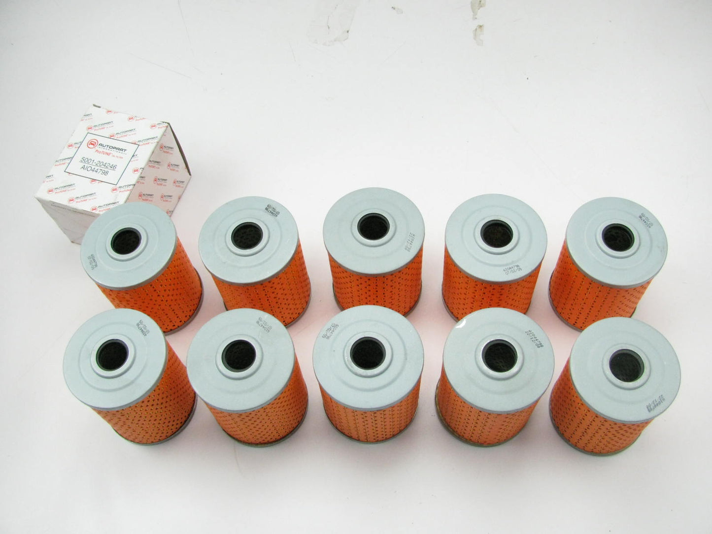 (10) Engine Oil Filters - 1995-1996 VW Golf, 94-96 Jetta, 93-96 Passat VR6 2.8L
