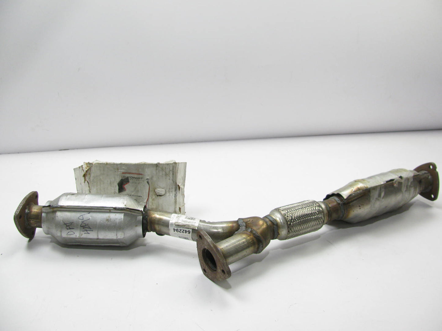 Autopart Intl. FEDERAL Rear Catalytic Converter # 4299 For 00-05 Saturn 3.0L V6