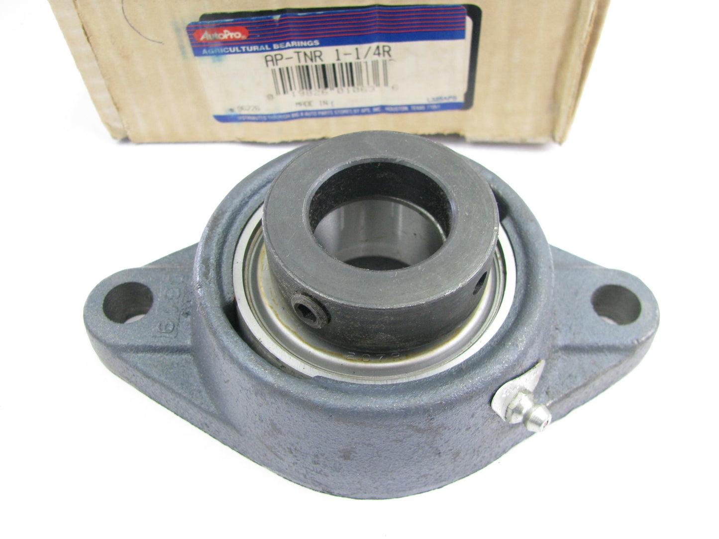 Autopro TNR 1 1/4R Cast Iron Fange Bearing Unit 1.250'' Bore 5.125'' Bolt Centers