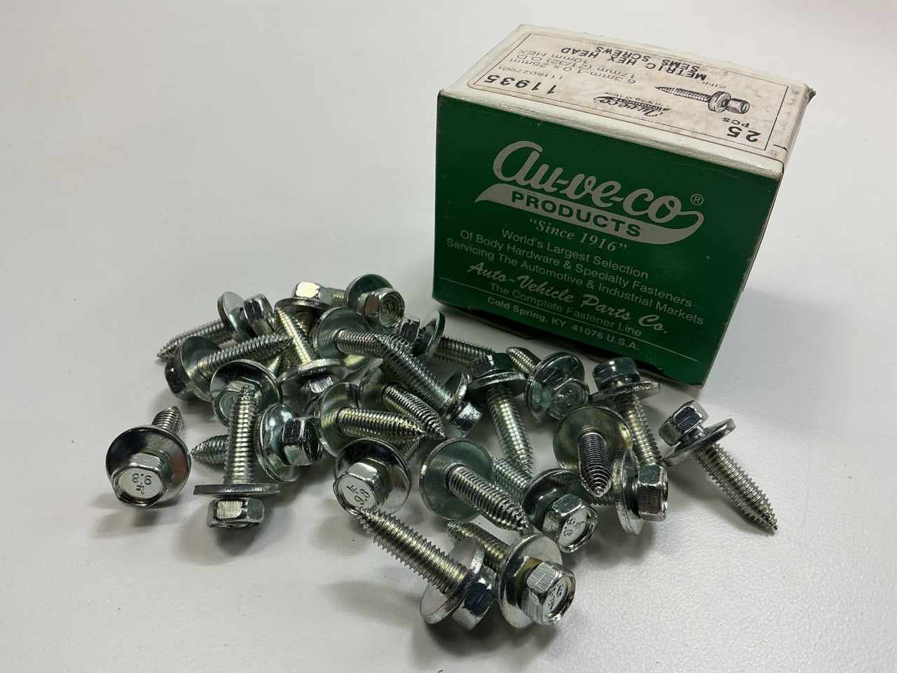 Auveco 11935 M6.3-1.0 X 25mm Metric Hex Head Sems Bolts Qty 25