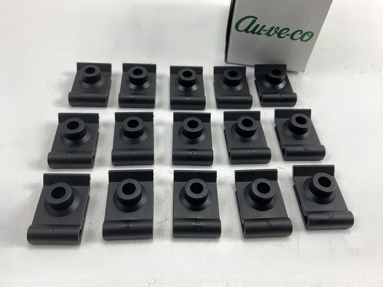 (15) Auveco 14276 Nylon U Nut #14 Screw Front Fender Liner Clip Fastener