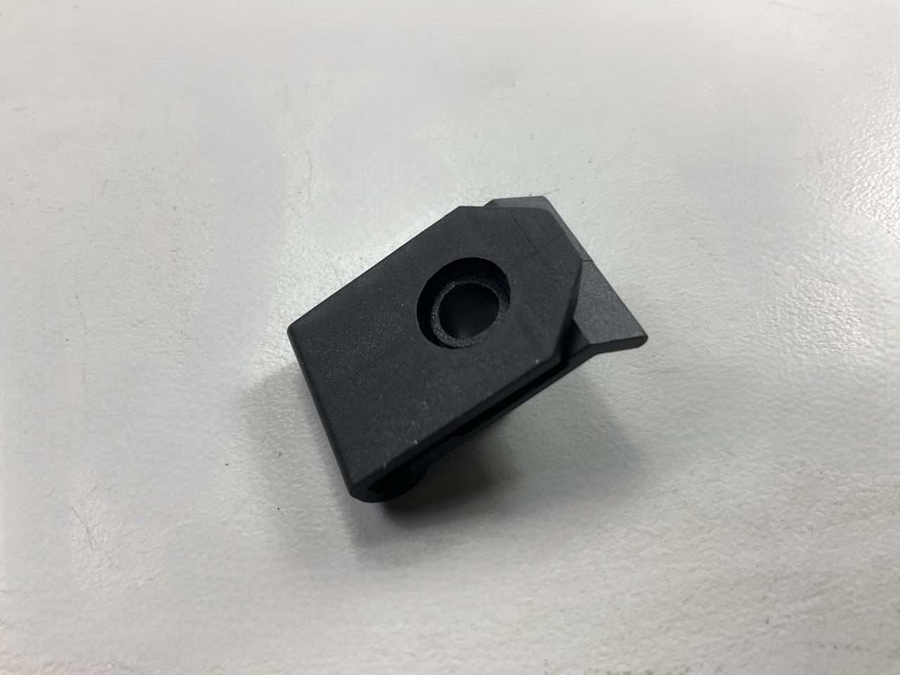 (15) Auveco 14276 Nylon U Nut #14 Screw Front Fender Liner Clip Fastener