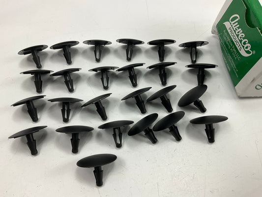 Auveco 14738 Retaining Clip, 30mm Head Dia, Stem Length 17mm, 7mm Hole Qty 25