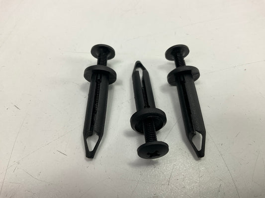 Auveco 14995 Push-Type Retainer GM, Ford & For Chrysler 1987-Up