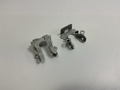 Auveco 15940 Headlight Component Pivot Retaining Clip Qty 25