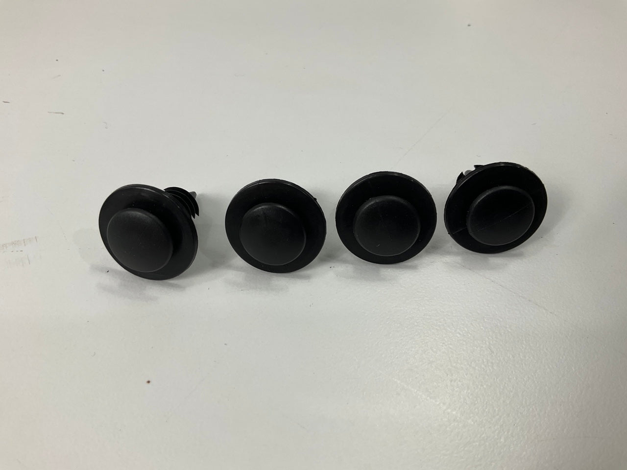 Auveco 17124 Interior Door Trim Plastic Panel Retainers Clips Qty 50