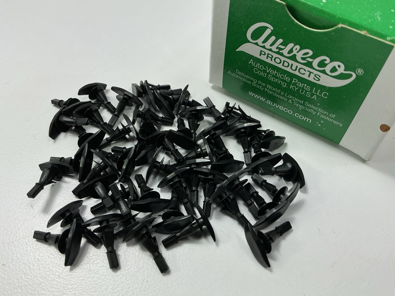 Auveco 17339 Weatherstrip Clip Retainer Plastic Fastener Clips, Ford, 50 Pcs