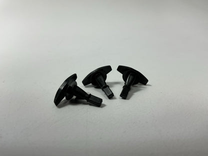 Auveco 17339 Weatherstrip Clip Retainer Plastic Fastener Clips, Ford, 50 Pcs