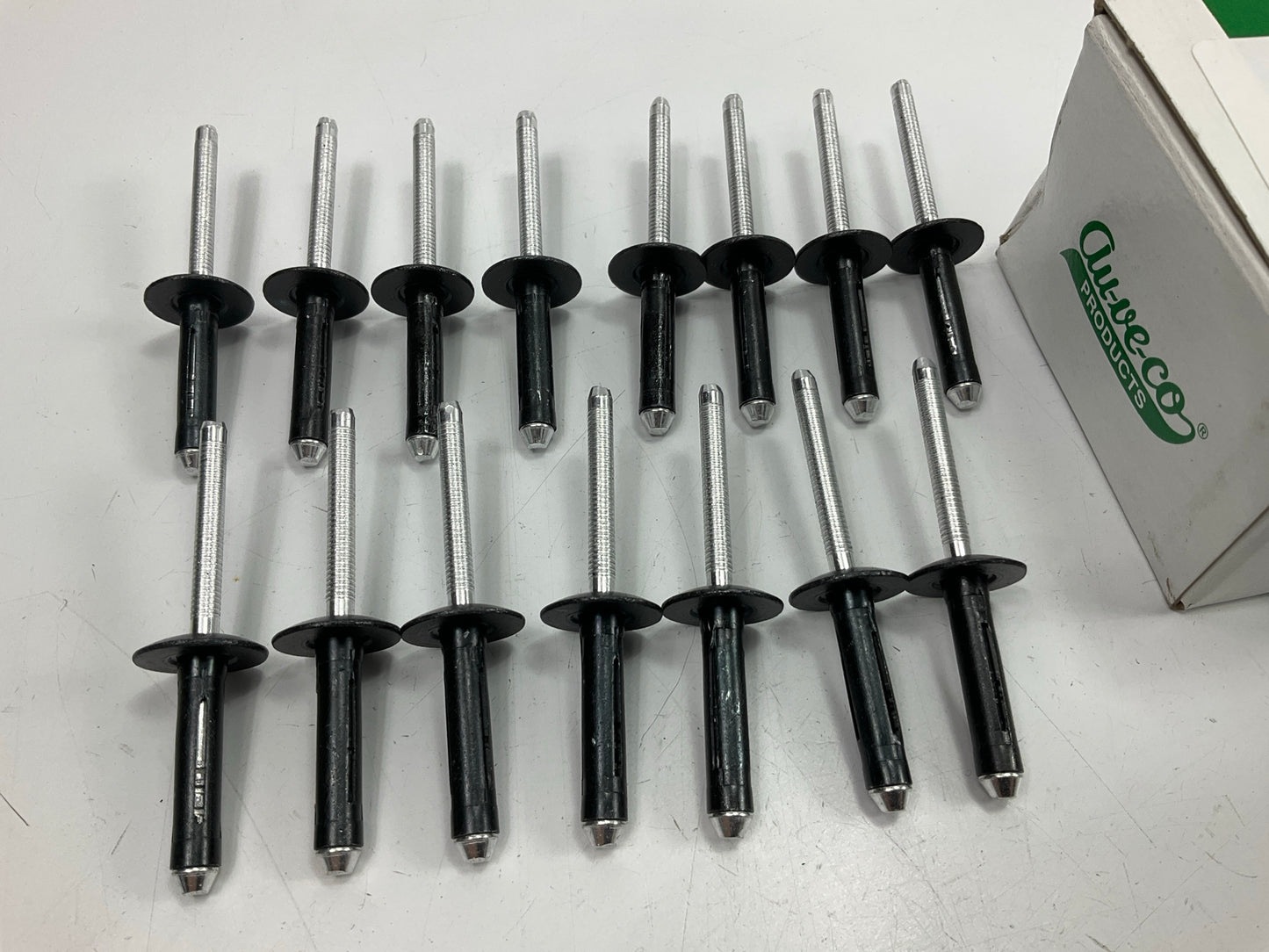 (15) Auveco 17639 Split-Type Rivet, 1/4'' Shank