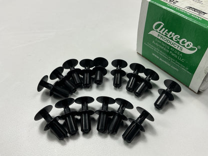 (15) Auveco 20580 Bumper Cover & Garnish Clips