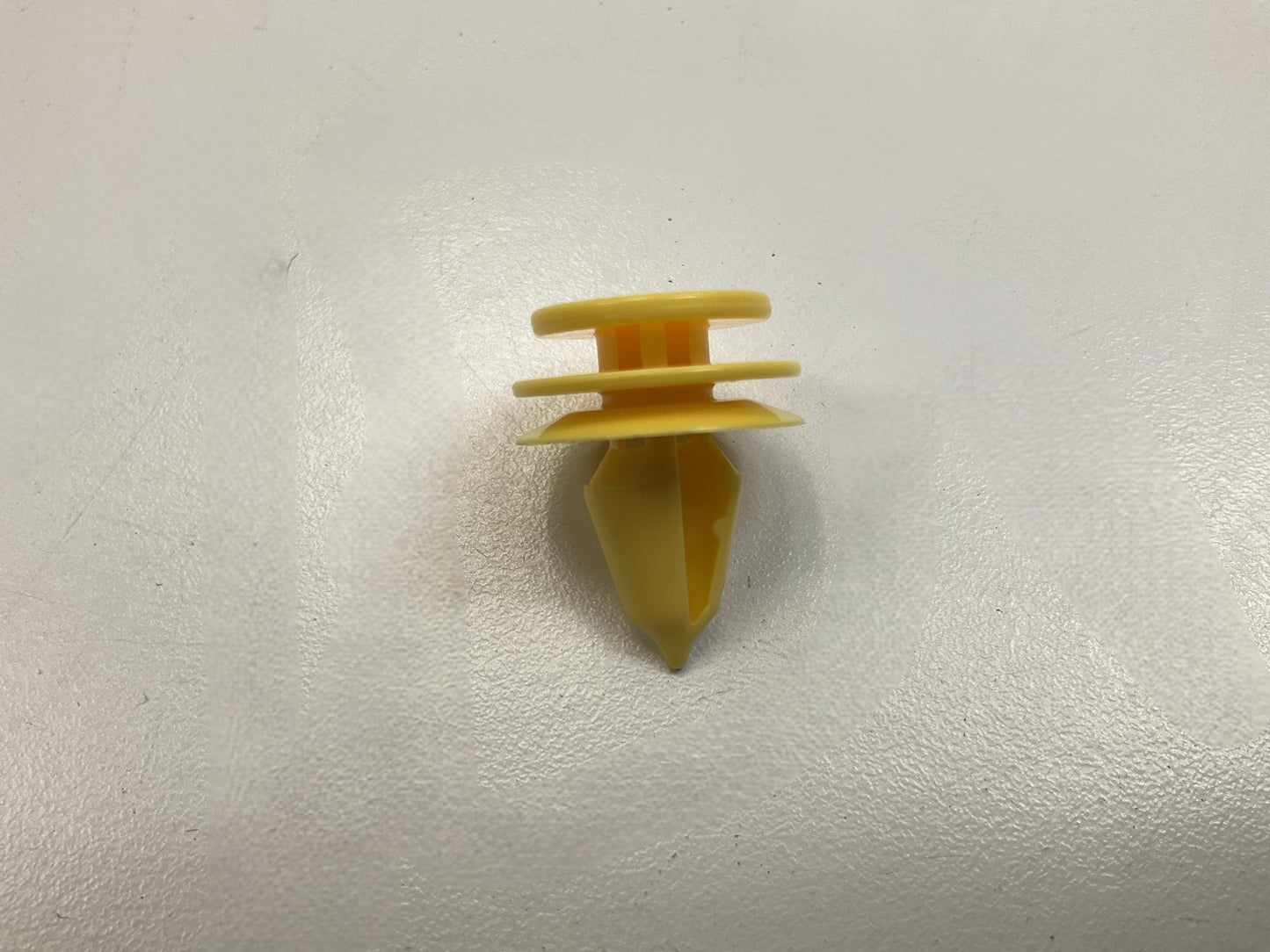 Auveco 20765 Door Panel Trunk Trim Push-Type Retainer Qty 50