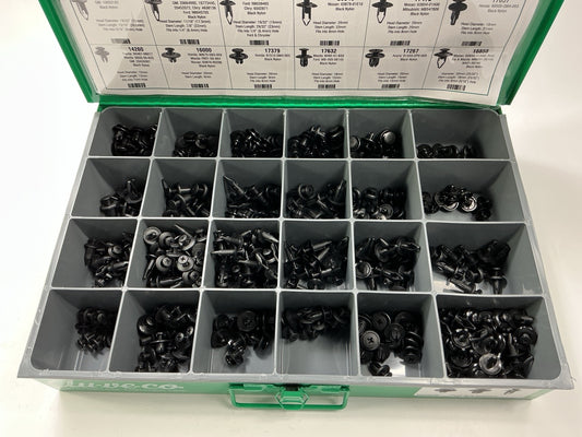 Auveco 6604BHM Push-Type 445 Pcs Retainer Clip Assortment In Green Metal Drawer