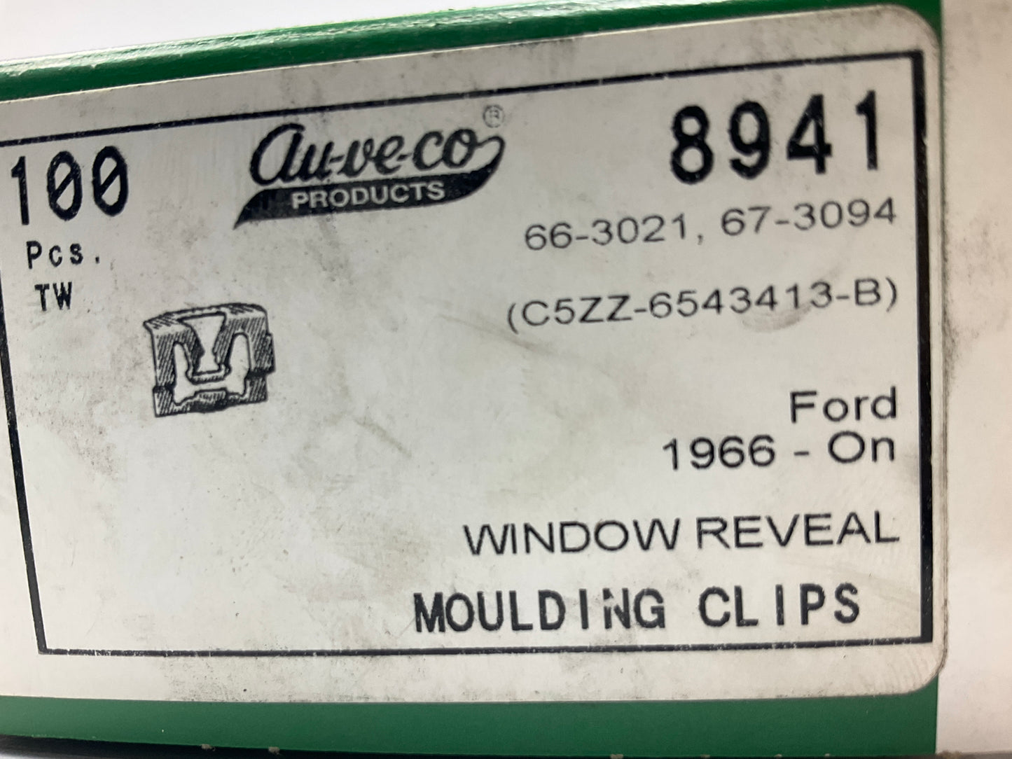 Auveco 8941 Window Reveal Moulding Clips Pack Of Box (100)