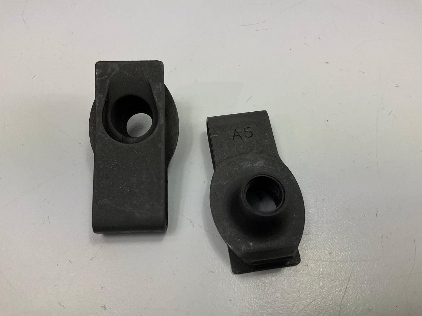 (10) Auveco AP10055 Extruded U-Nut, 3/8-16 Screw, 1.125'' Edge To Hole Center