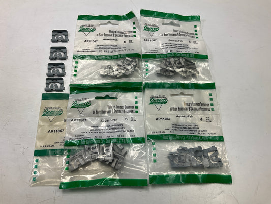 Auveco AP11067 Window Reveal Moulding Clips GM And Ford Qty 26