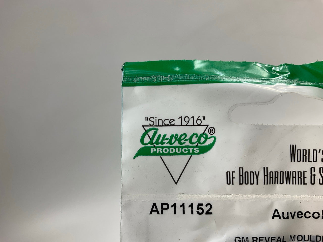 Auveco AP11152 Wind Shield To Panel (Lower) Side Mould Ing Clip Qty 30