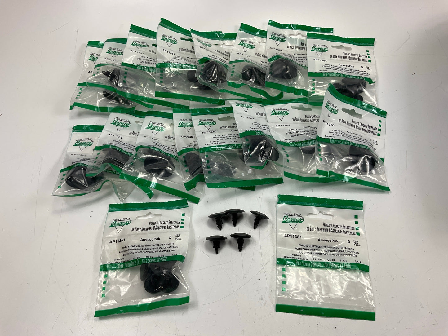 Auveco AP11351 Door Panel Retainer Clips Qty 90