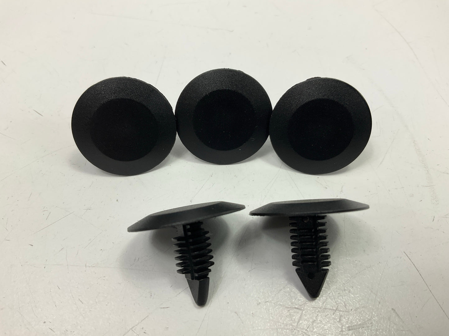 Auveco AP11351 Door Panel Retainer Clips Qty 90