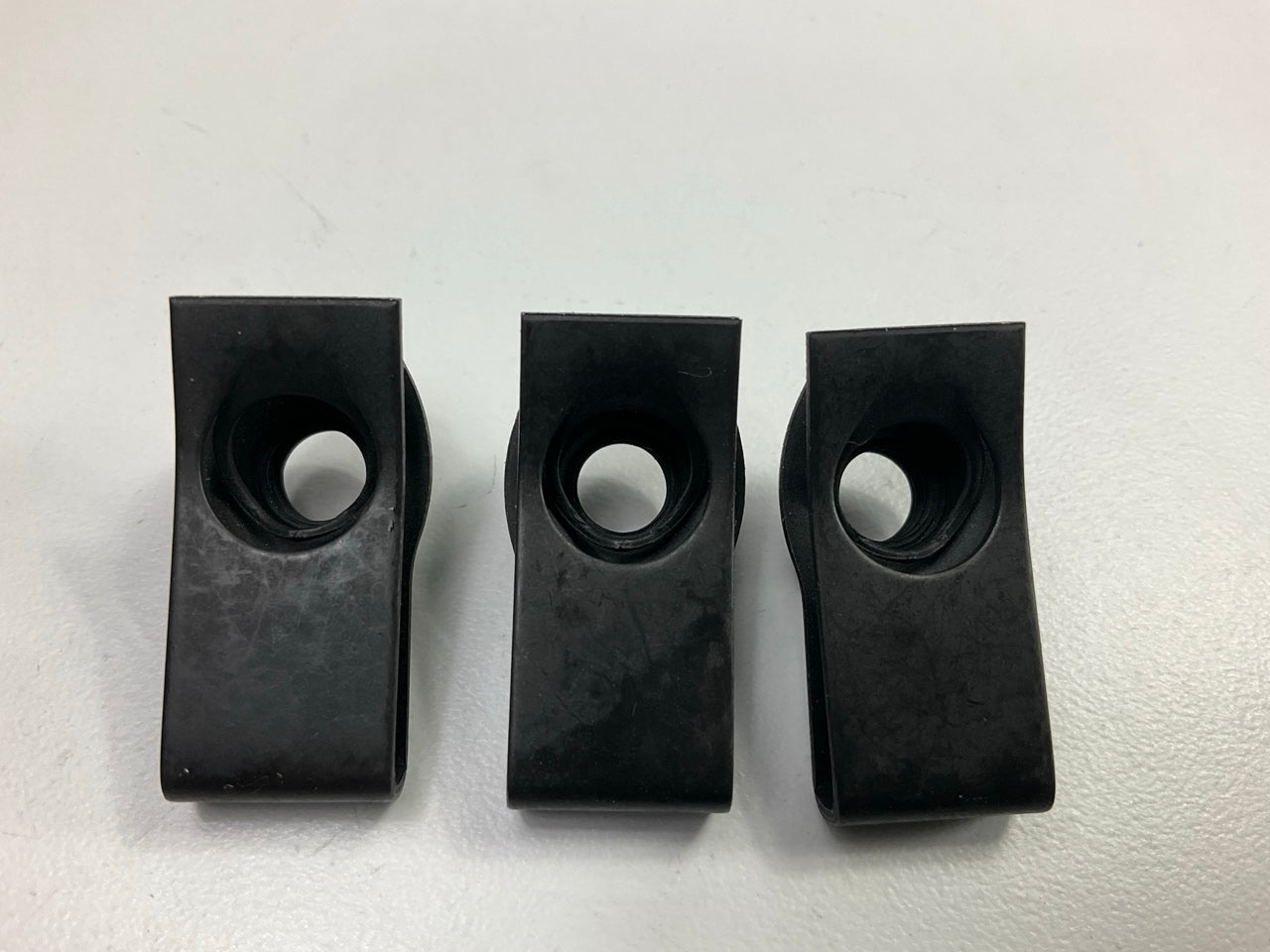 (6) Auveco AP11630 Extruded U-Nut Clip Thread M8-1.25 Screw