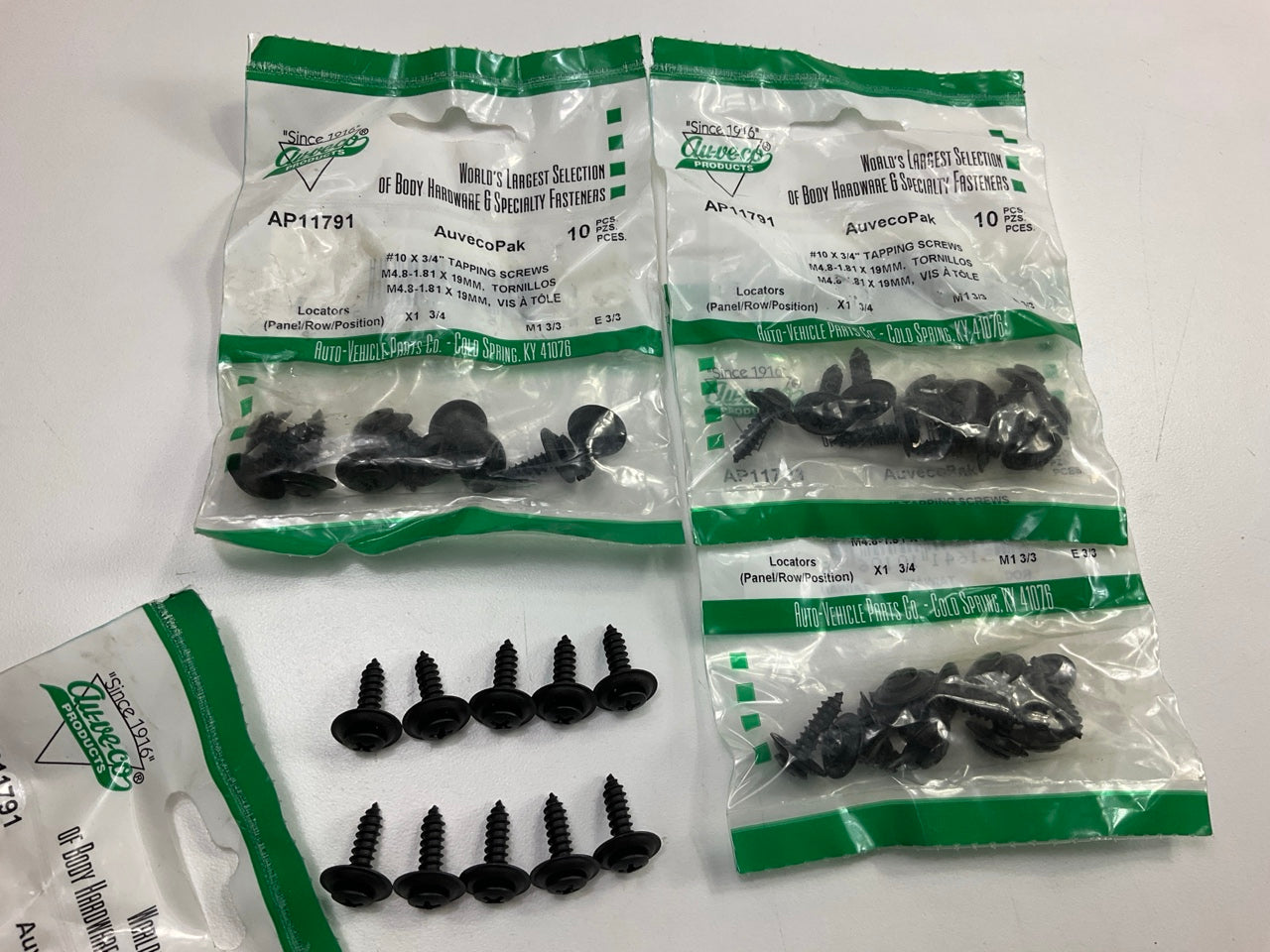 Auveco AP11791 Phillips Oval Head Sems Tap Ping Screws10 X 3/4'' Qty 40