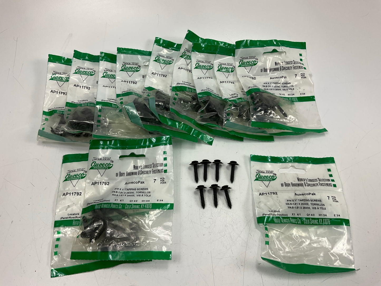 Auveco AP11792 Tapping Screw #10 X 1'', Phillips Oval #8 Head Qty 84