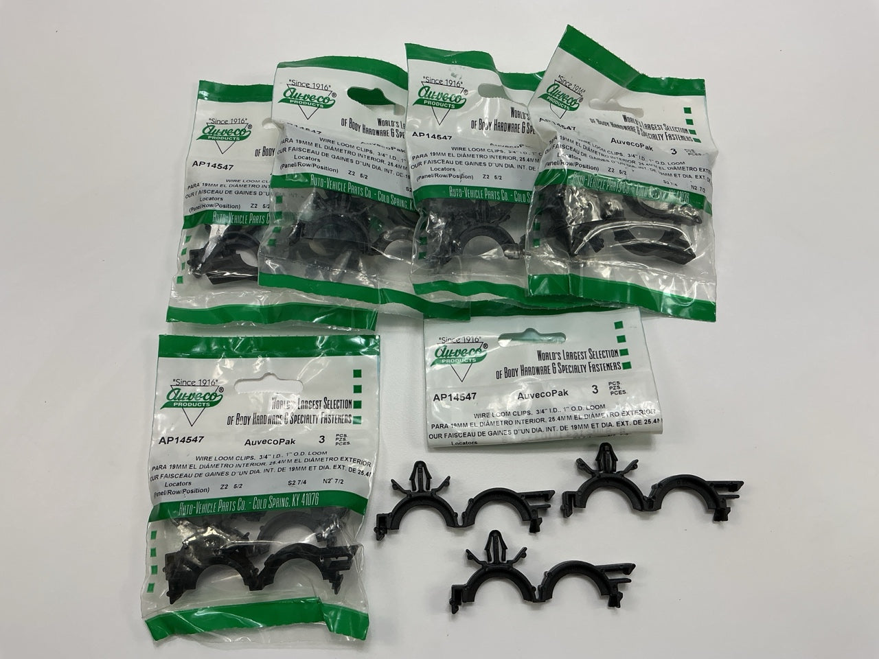 (18) Auveco AP14547 Wire Loom Routing Clip Retainer Conduit I.D. 3/4'' O.D. 1''