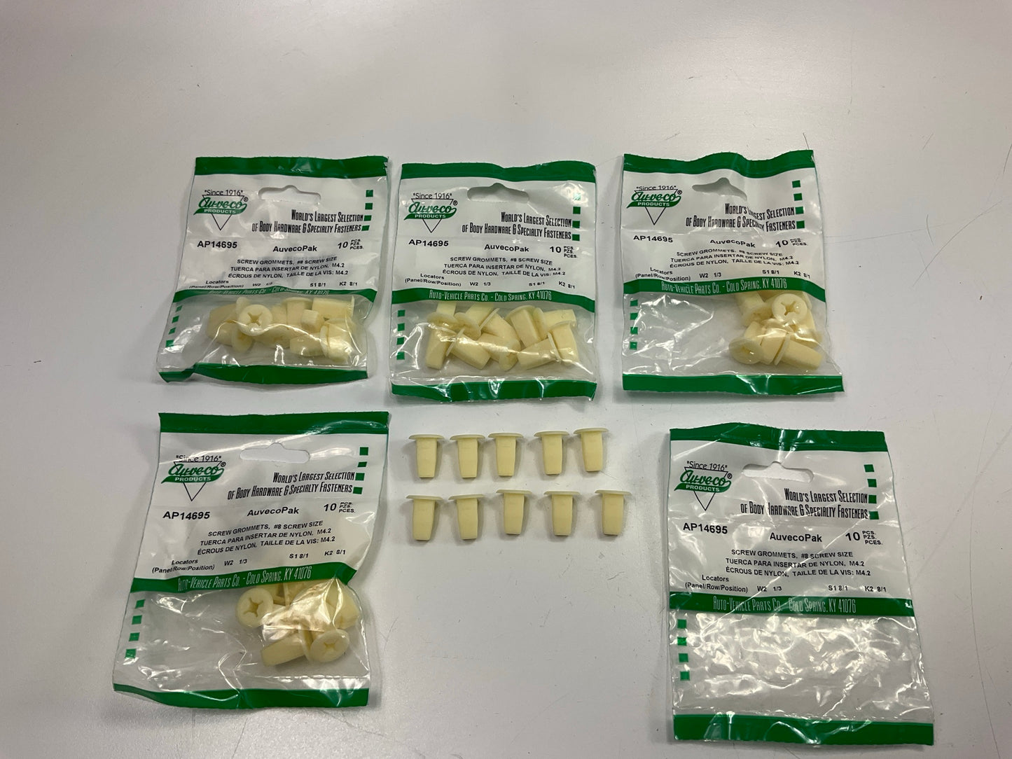 (50) Auveco AP14695 Screw Grommet 16mm Head Diameter 17mm Length