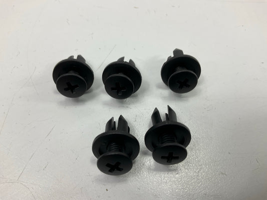 (15) Auveco AP14697 Push-Type Retainer 14mm Head Diameter 11mm Length