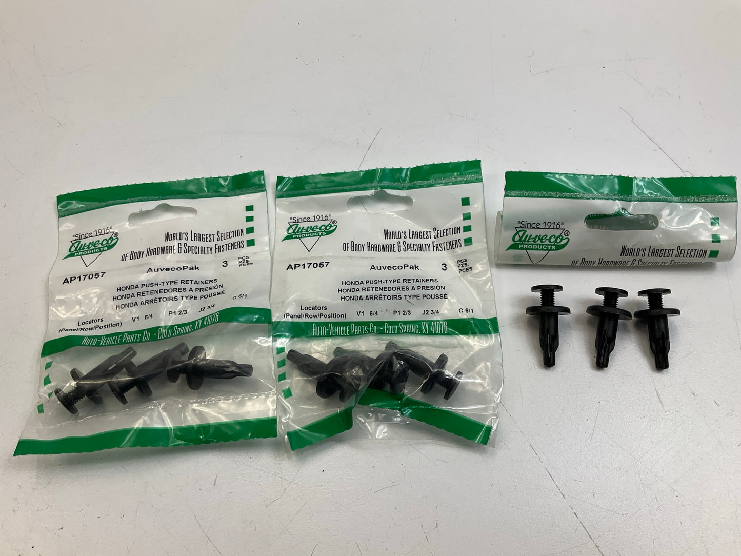 Auveco AP17057 Molding Retainer Clips, Replaces Honda 90505-SM4-003 - 9 PACK