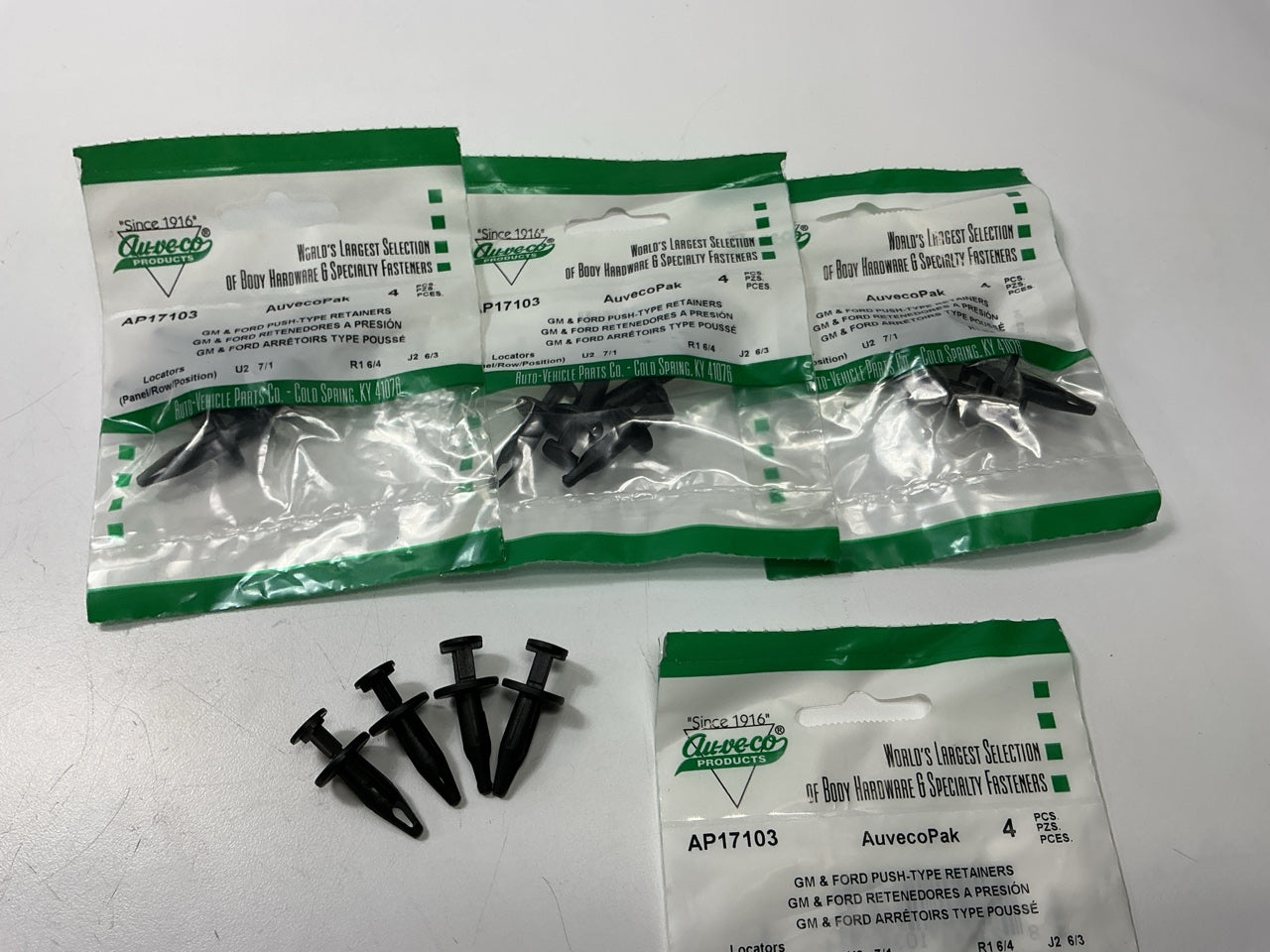 (16) Auveco AP17103 Fascia Retainer, Black, 15mm Head Diameter
