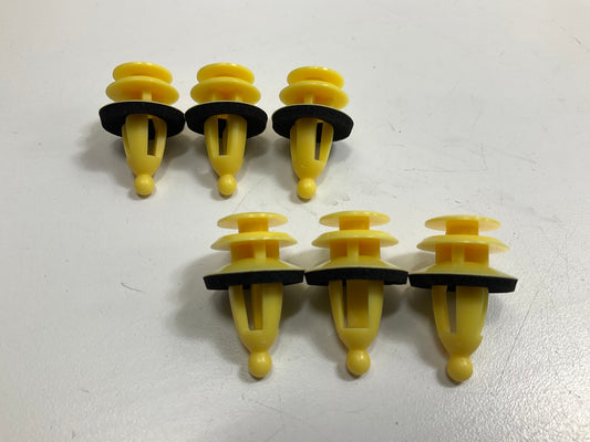 Auveco AP18930 Trim Panel Retainer Overall Length: 28mm GM 1996- Up Qty 72