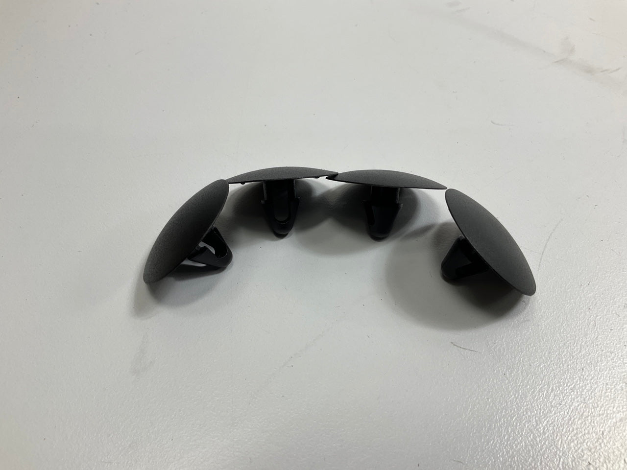 Auveco AP19113 Hood Insulation Retainer, 25mm Head Diameter Qty 100