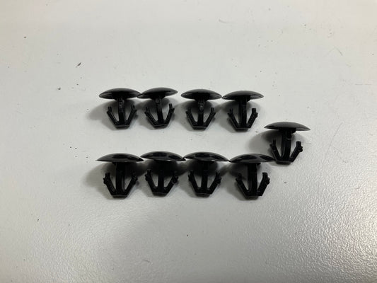 Auveco AP19114 Hood Trunk Moulding Retaining Clip Qty 105