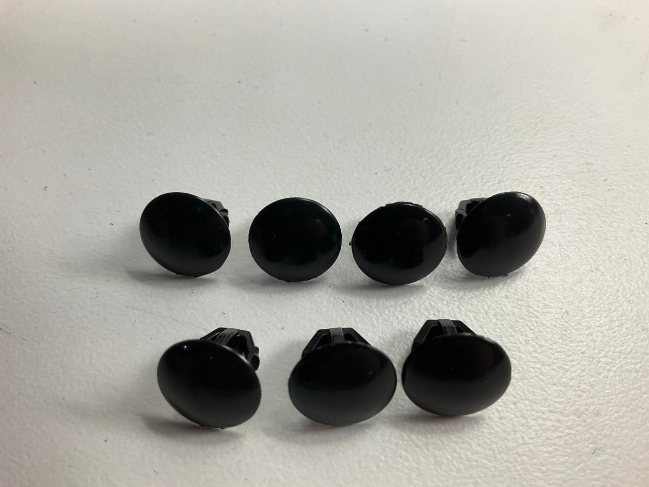Auveco AP19114 Hood & Trunk Moulding Retaining Clip Head Dia 12mm Qty 231